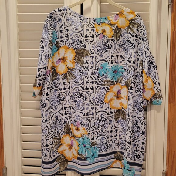 JM Collection Tropicallia Tile Blouse - Picture 5 of 10
